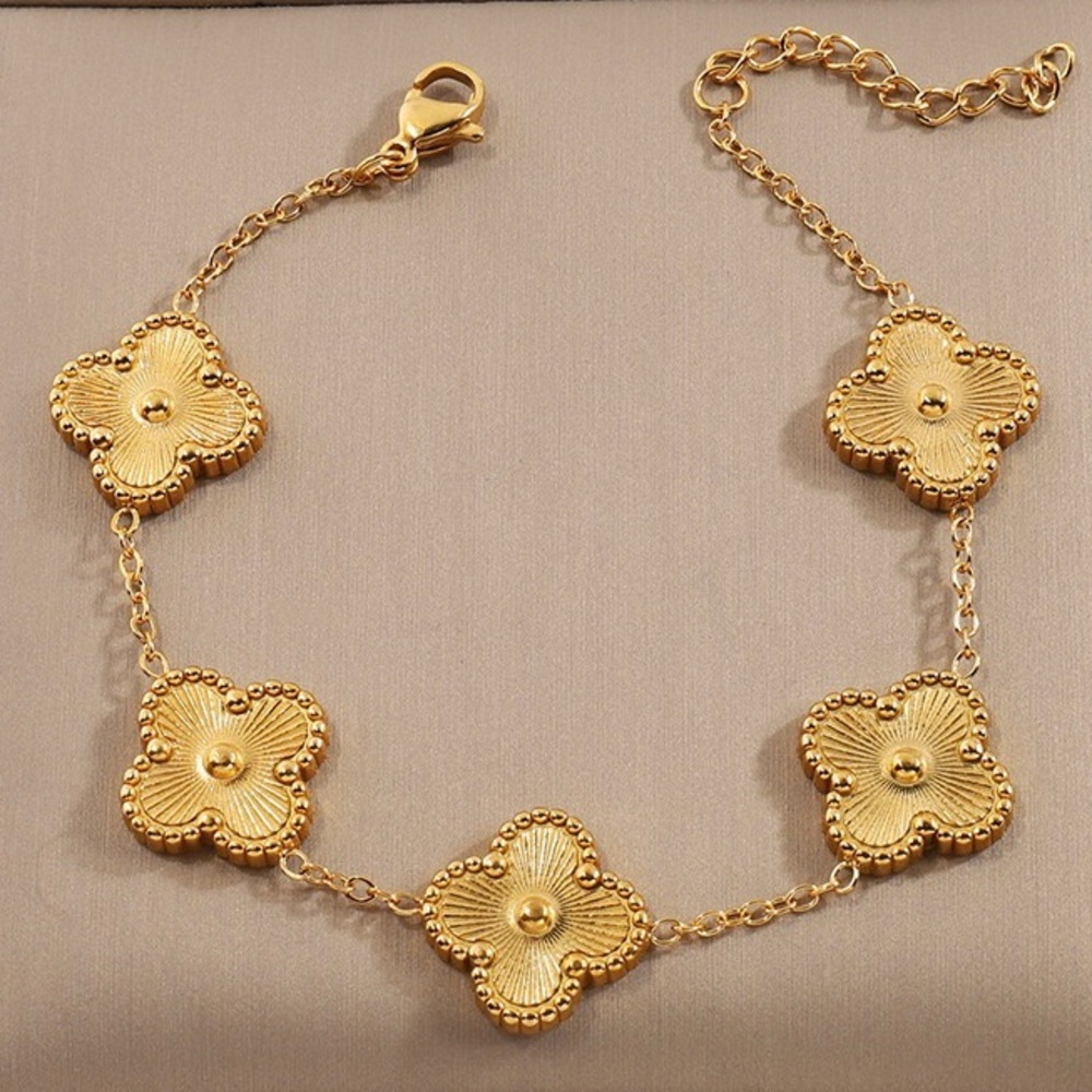 24K Gold Floral Bracelet*Vintage Jewelry
